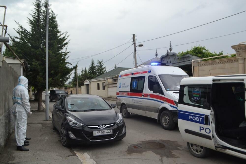 Anasını evdə başqa kişiylə tutduğuna görə öldürdü - Bakıdakı dəhşətli cinayətin TƏFƏRRÜATI - FOTO