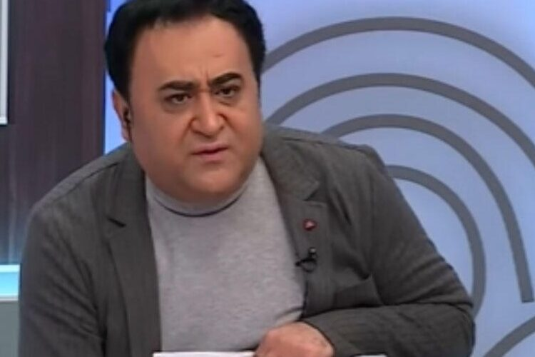 Qadın müğənni efirə özü ilə OĞLAN GƏTİRDİ – Elgiz ÖZÜNDƏN ÇIXDI – VİDEO