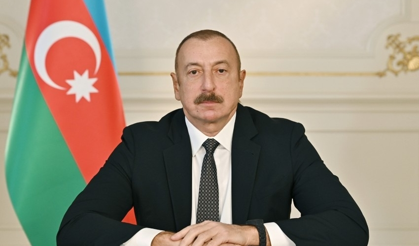 Prezident İlham Əliyev Rumıniyanın dövlət başçısını təbrik edib