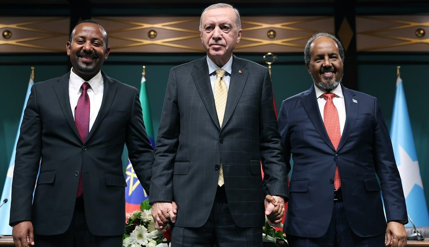 Ərdoğan savaşan bu ölkələri Ankarada barışdırdı - TARİXİ FOTO