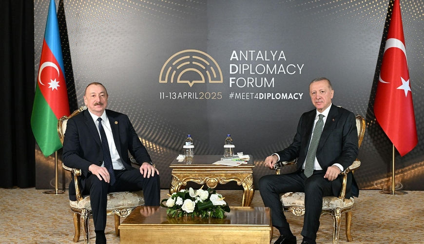 İlham Əliyev Antalyada Ərdoğanla görüşdü - FOTO