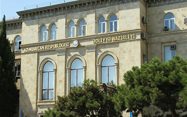 Baş nazirdən onların maaşı ilə bağlı- Qərar