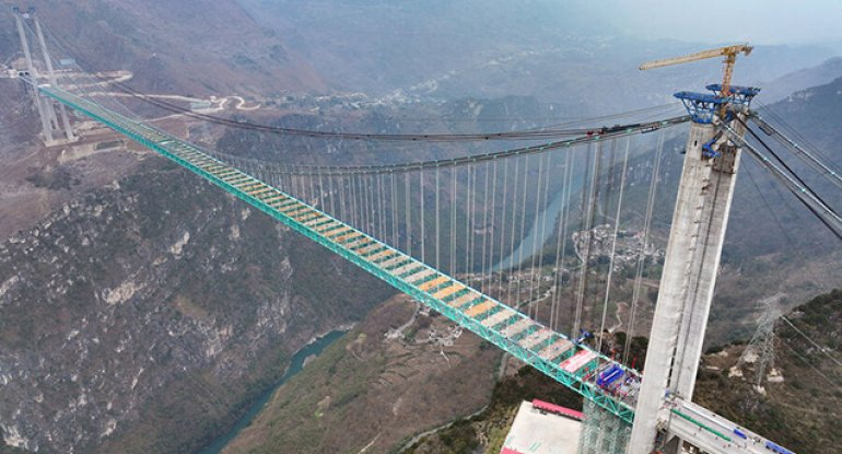 Dünyanın ən hündür körpüsü tikilir - 1 saatlıq yolu 1 dəqiqəyə qədər azaldacaq