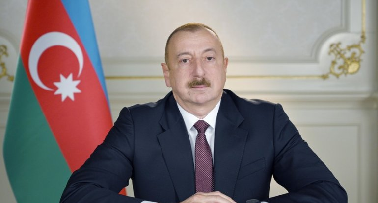 İlham Əliyev Zirvə Toplantısının iştirakçılarına müraciət etdi