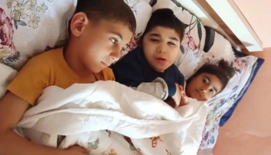Əlil ana övladı üçün yardım istəyir: "Bəzən günlərlə çörək ala bilmirəm"