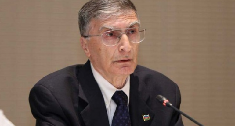 Əziz Səncərə Əlişir Nəvai mükafatı veriləcək