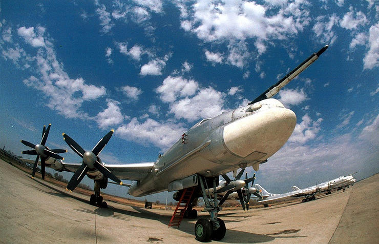 Ukraynadan BÖYÜK zərbə: Rusiya illərlə yeni bombardmançı istehsal edə bilməyəcək