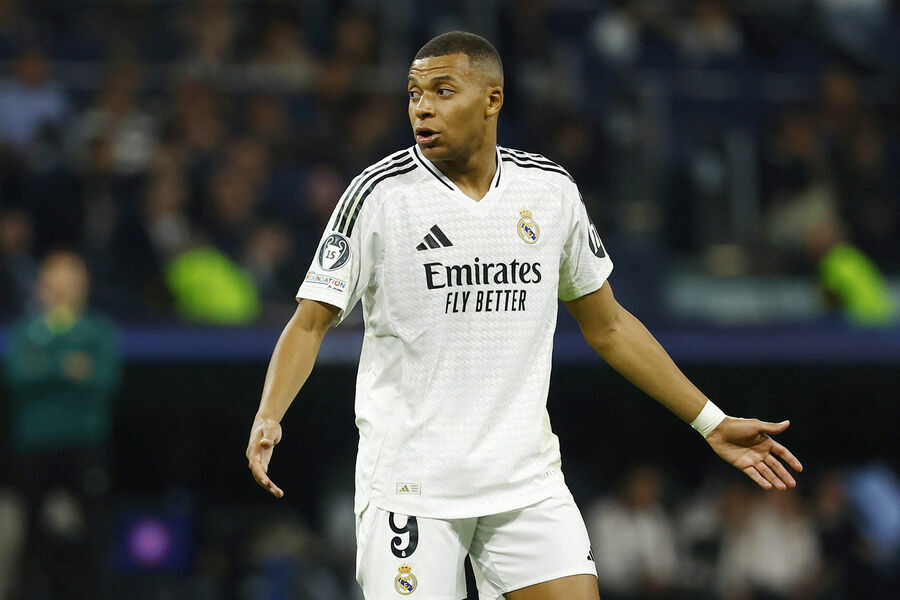 Xəstəxanadan buraxılan Mbappe ilə bağlı YENİ XƏBƏR