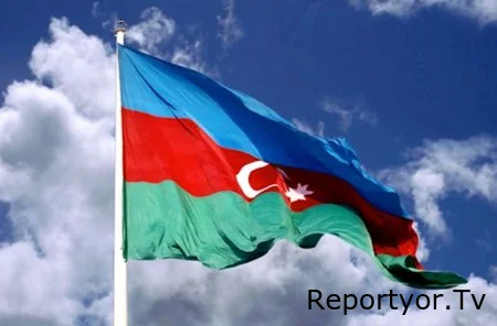 Azərbaycanda Dövlət Bayrağı Günüdür