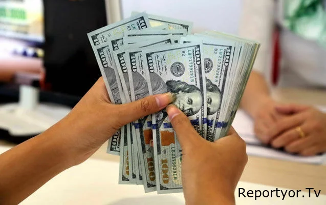 Yeni il qabağı dollar neçəyə satılacaq? - Təsiredici amillər AÇIQLANDI