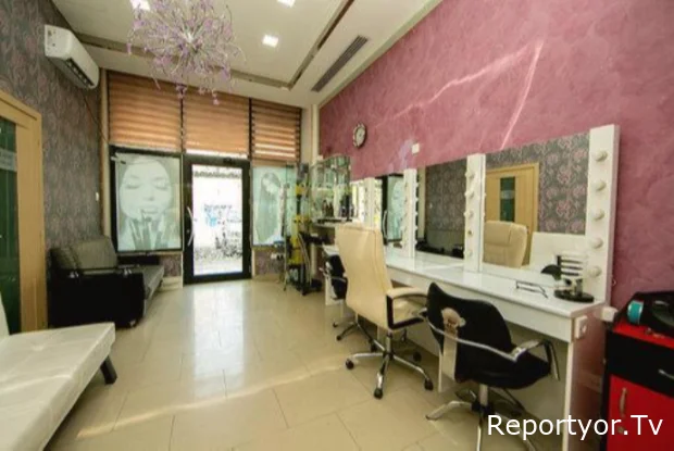 İki həftə qaldı - Salonlar, bərbərlər və kafelər...