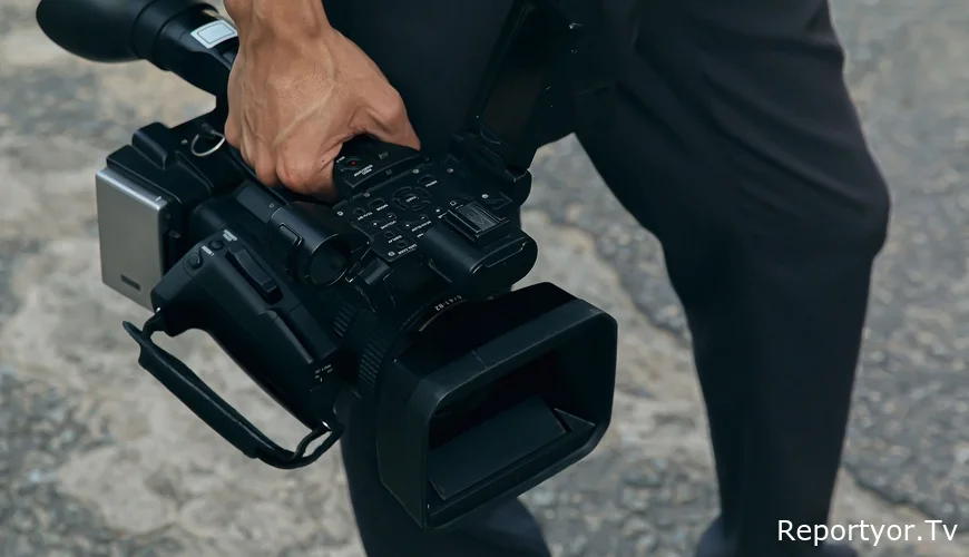 Şokhaşok – Ağadadaşın kameramanı şaqqalaması