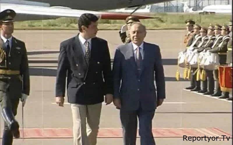 “Sovet protokoluna qarşıyam” – Heydər Əliyevin Moskvada Nemtsova dediyi sözlər