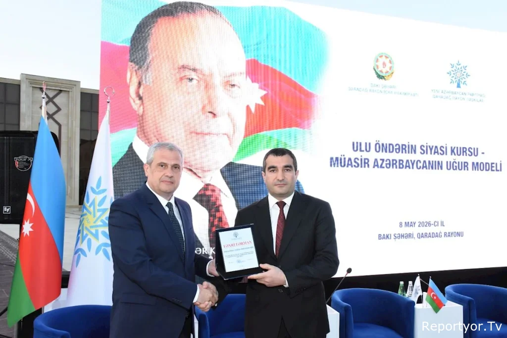 Qaradağ rayonu Sukanal İdarəsinin rəisi Sultan Əmiraslanov fəxri fərmanla təltif olunub — FOTOLAR