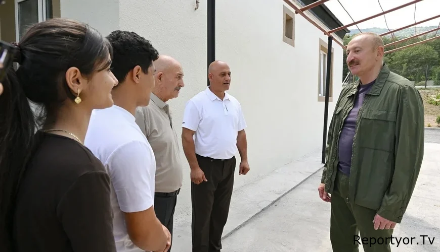 Prezidentin sosial şəbəkə hesablarında Quzeyxırman və Güneyxırman kəndlərində sakinlərlə görüşlə bağlı paylaşım olunub